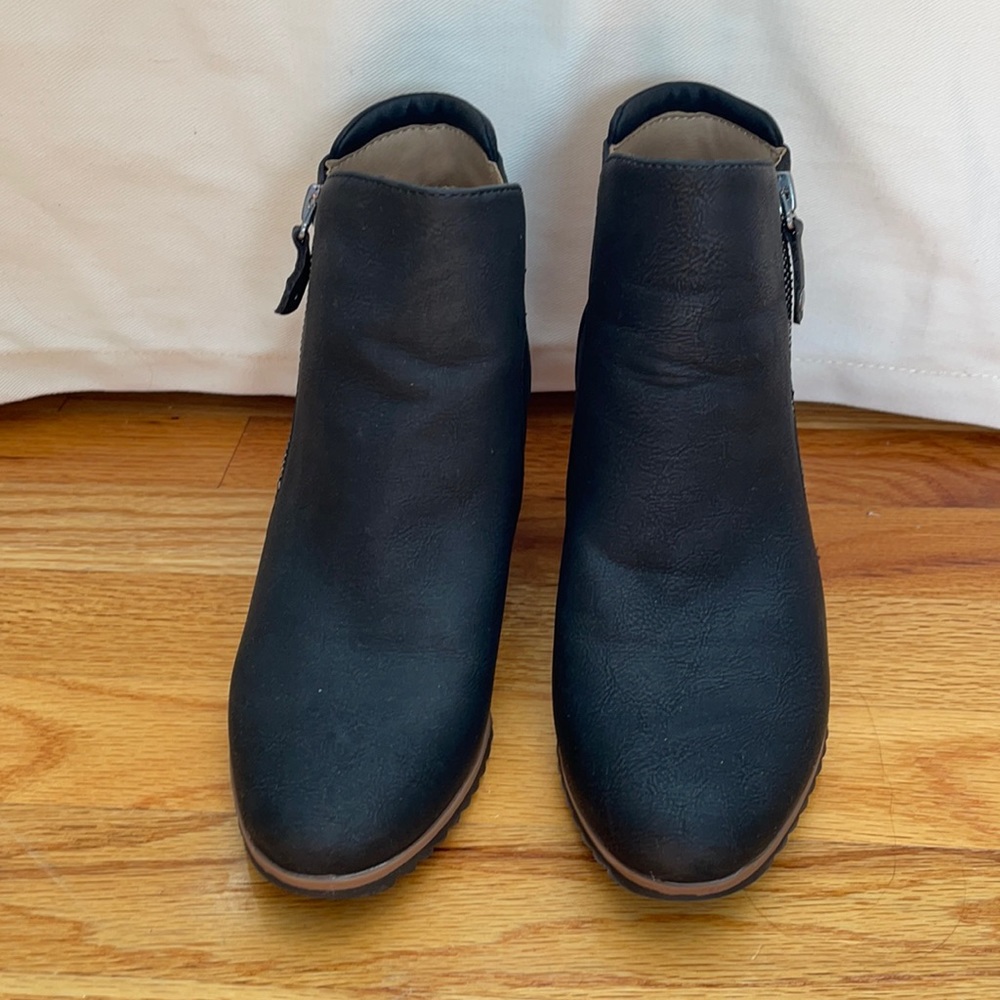 SOUL Naturalizer Haley Women’s Wedge Boot